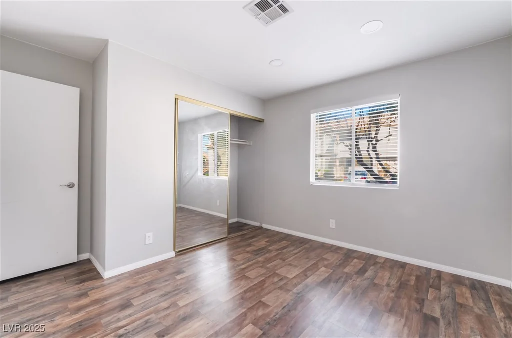 912 Falconhead, Las Vegas, NV 89128