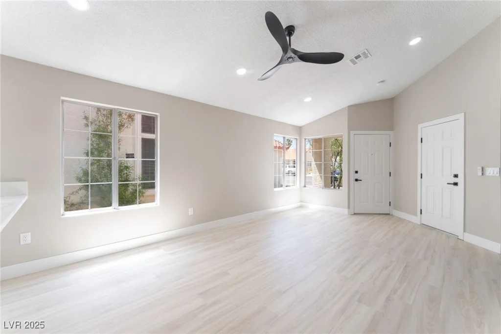 4149 Compass Rose, Las Vegas, NV 89108