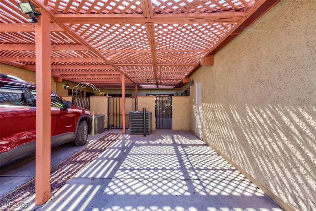 2405 Pickwick, Henderson, NV 89014