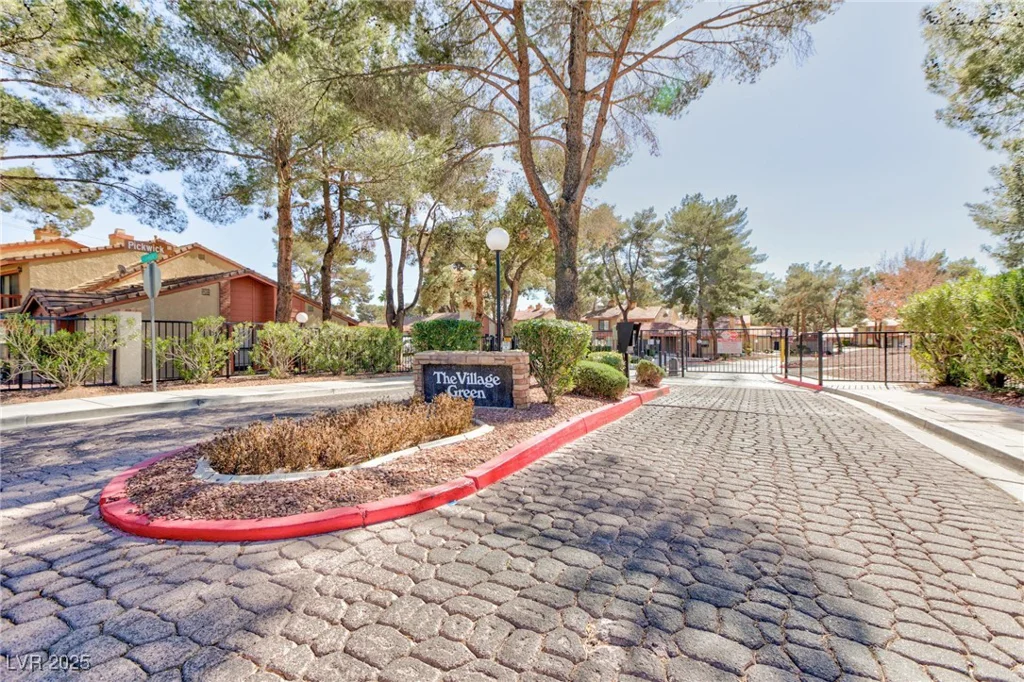 2405 Pickwick, Henderson, NV 89014