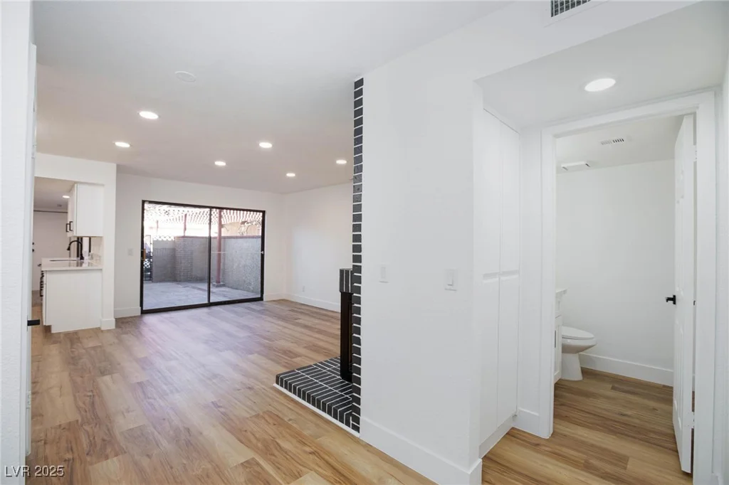 2405 Pickwick, Henderson, NV 89014
