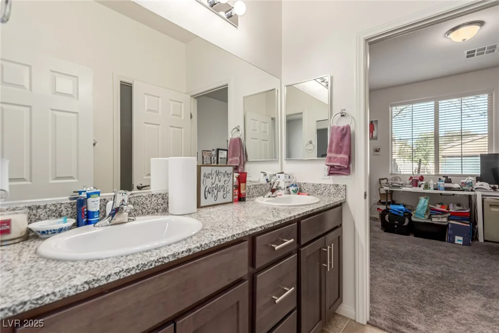 5633 Alitak Bay, North Las Vegas, NV 89081