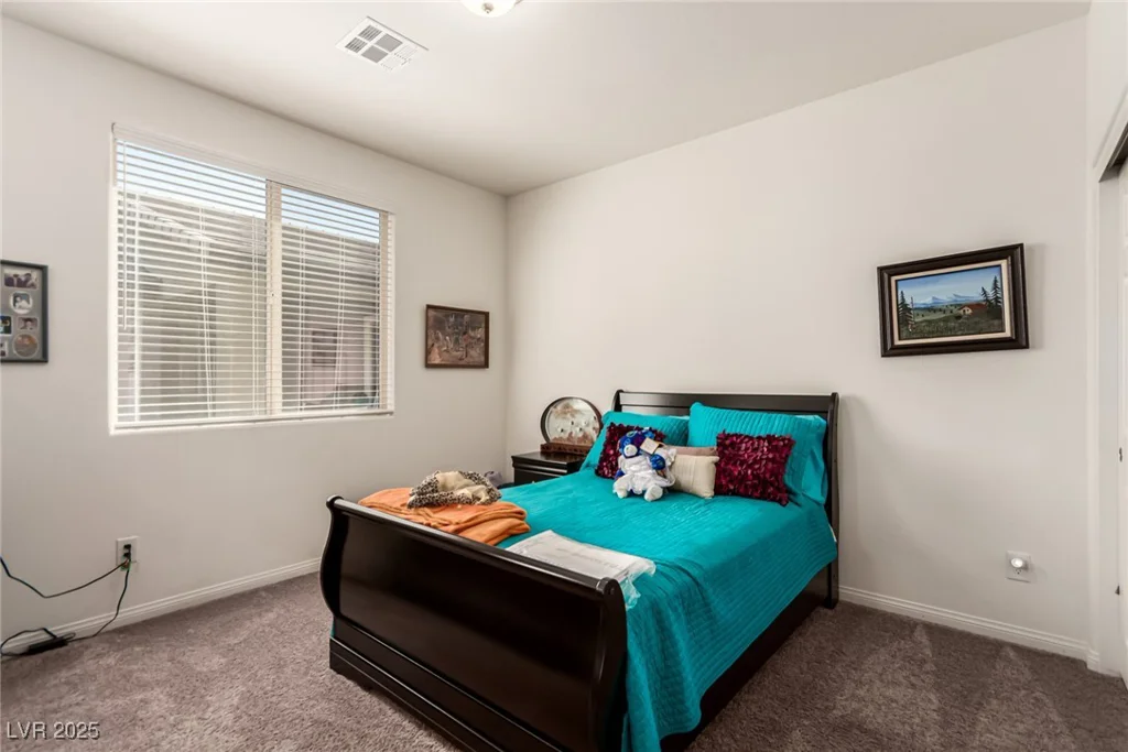 5633 Alitak Bay, North Las Vegas, NV 89081