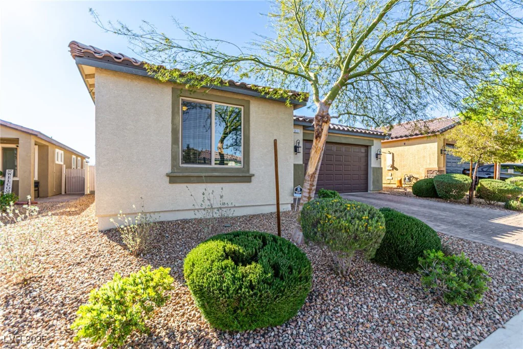 5633 Alitak Bay, North Las Vegas, NV 89081