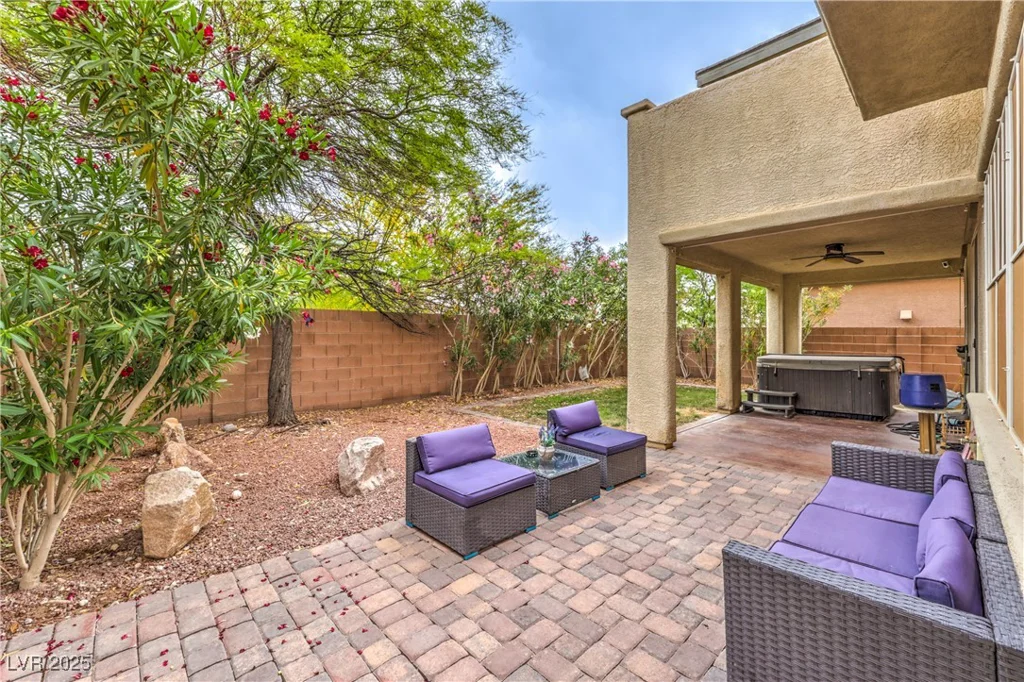6554 Macdoogle, Las Vegas, NV 89166