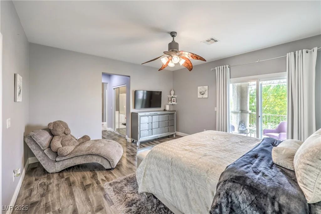 6554 Macdoogle, Las Vegas, NV 89166