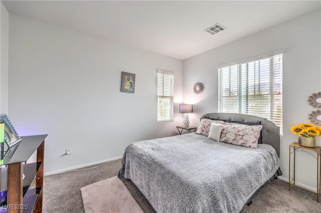 6554 Macdoogle, Las Vegas, NV 89166