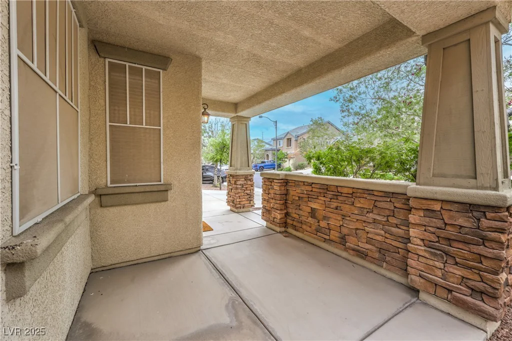 6554 Macdoogle, Las Vegas, NV 89166