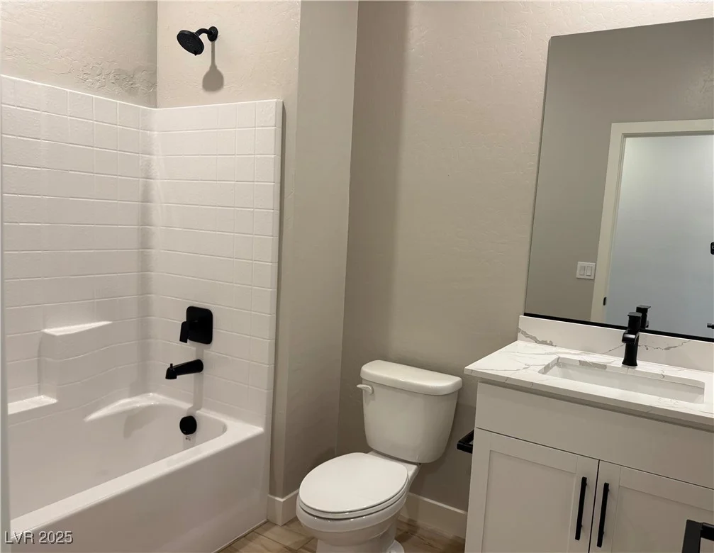4400 Cave Lake, North Las Vegas, NV 89032