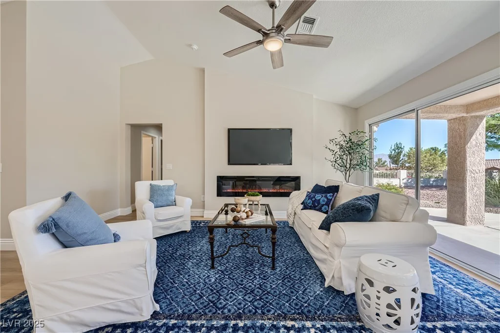 3012 Haddon, Las Vegas, NV 89134