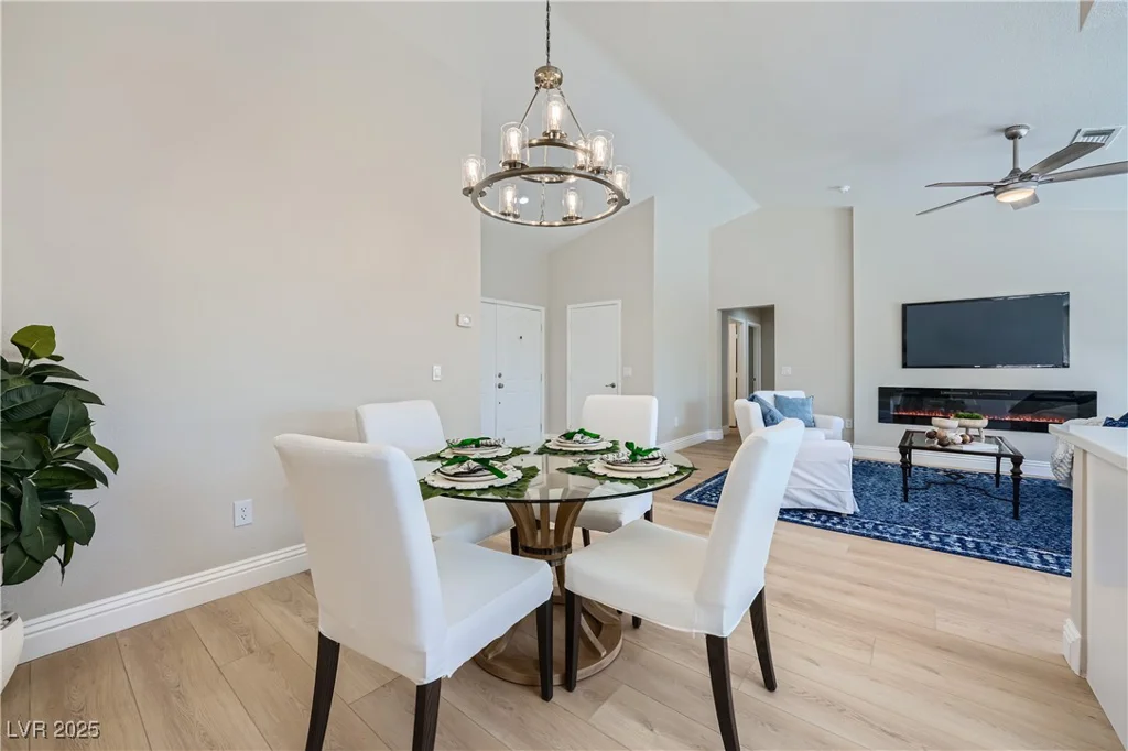 3012 Haddon, Las Vegas, NV 89134