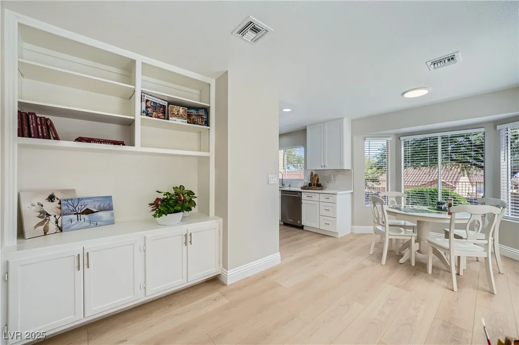 3012 Haddon, Las Vegas, NV 89134