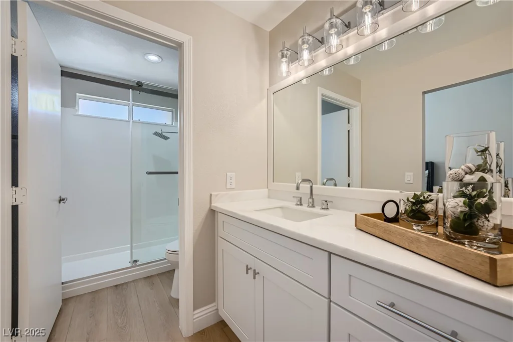 3012 Haddon, Las Vegas, NV 89134