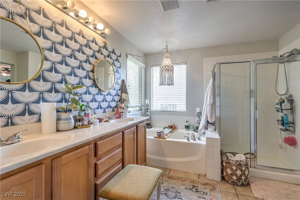 7352 Rietz Canyon, Las Vegas, NV 89131