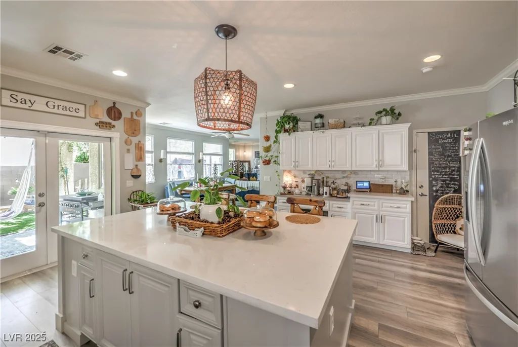 7352 Rietz Canyon, Las Vegas, NV 89131
