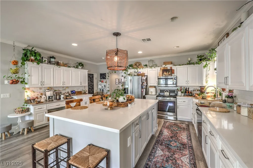 7352 Rietz Canyon, Las Vegas, NV 89131