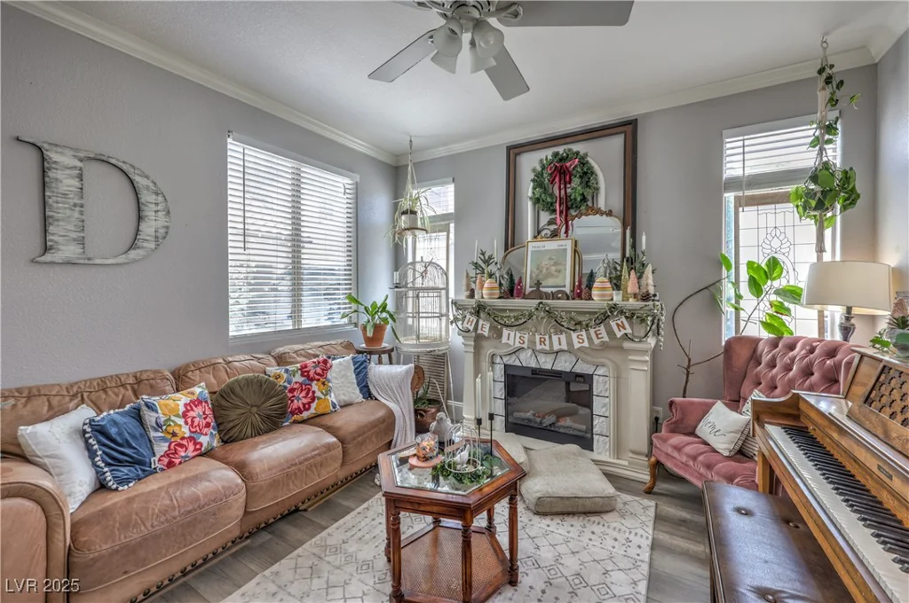 7352 Rietz Canyon, Las Vegas, NV 89131