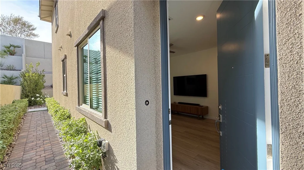 12428 Lincoln Creek, Las Vegas, NV 89138