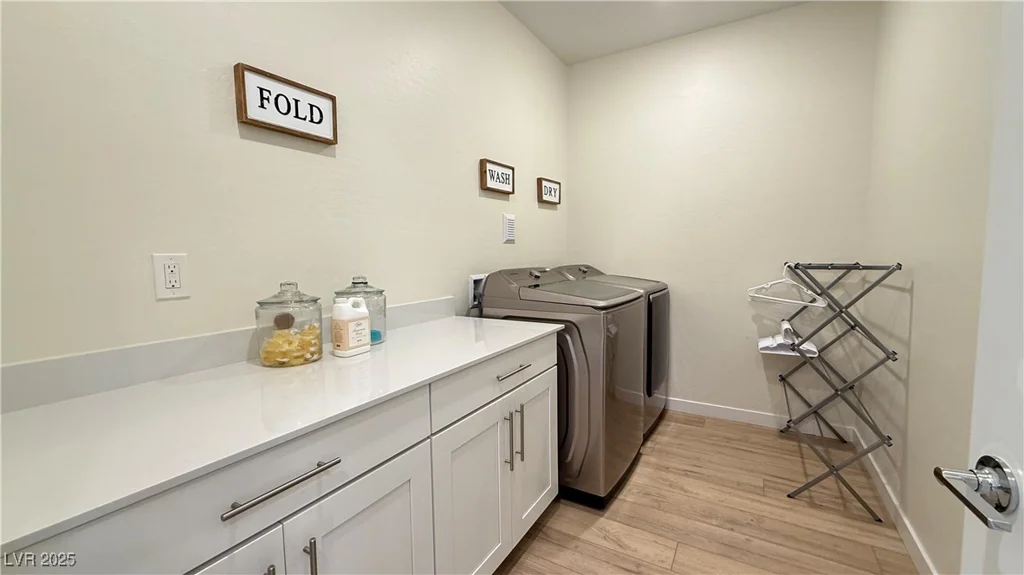 12428 Lincoln Creek, Las Vegas, NV 89138