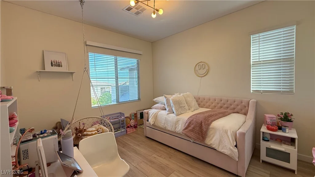 12428 Lincoln Creek, Las Vegas, NV 89138