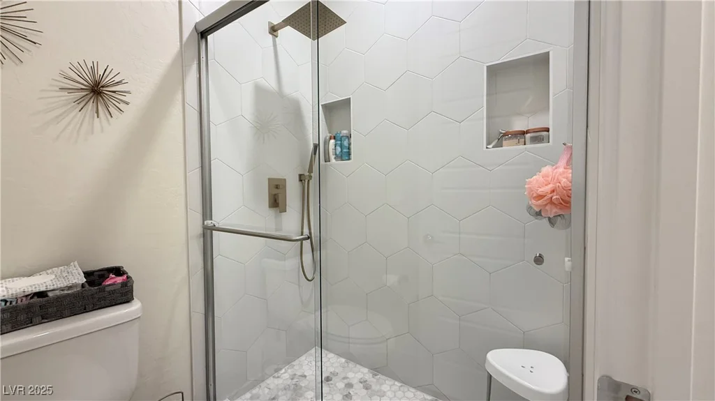 12428 Lincoln Creek, Las Vegas, NV 89138