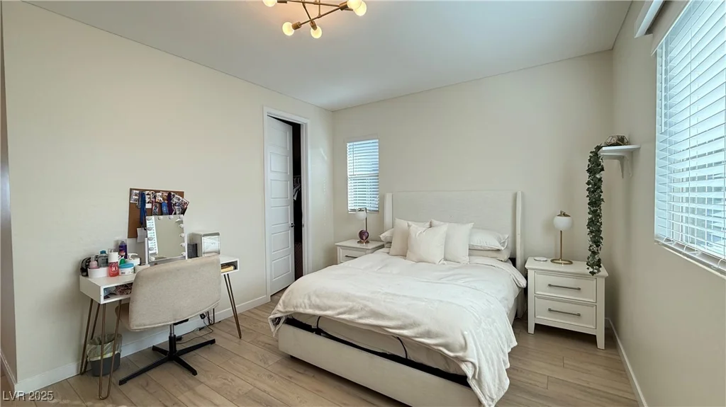 12428 Lincoln Creek, Las Vegas, NV 89138
