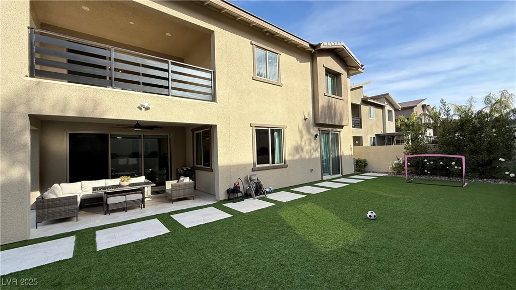 12428 Lincoln Creek, Las Vegas, NV 89138