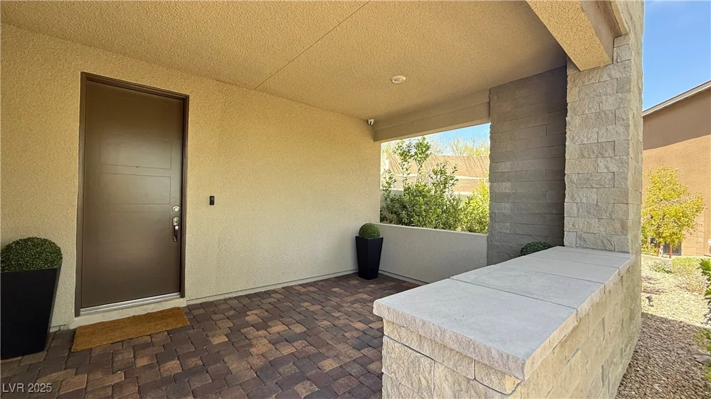 12428 Lincoln Creek, Las Vegas, NV 89138