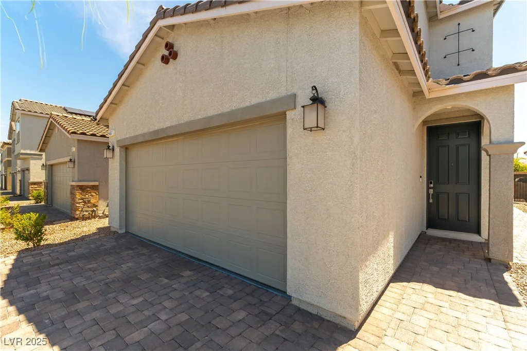 4517 Swimming Minnow, Las Vegas, NV 89141