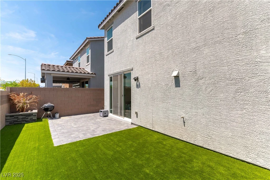 4517 Swimming Minnow, Las Vegas, NV 89141