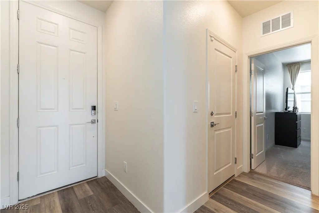 4517 Swimming Minnow, Las Vegas, NV 89141