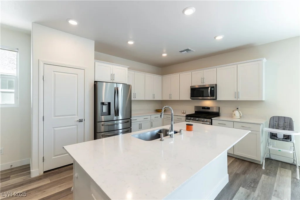 4517 Swimming Minnow, Las Vegas, NV 89141