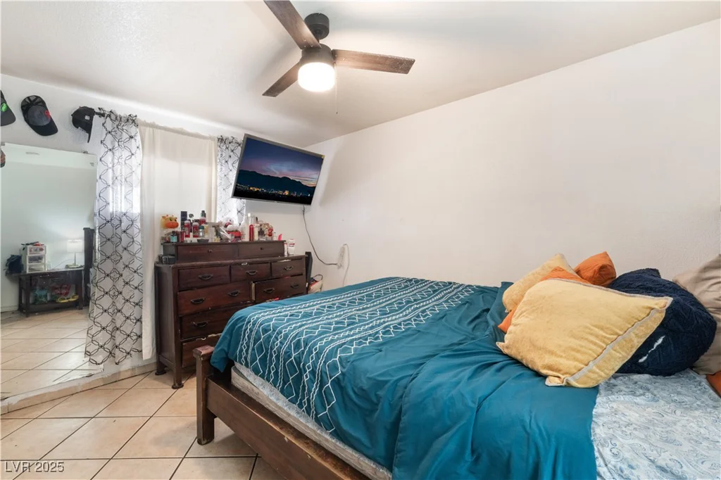 3112 Twining, North Las Vegas, NV 89030