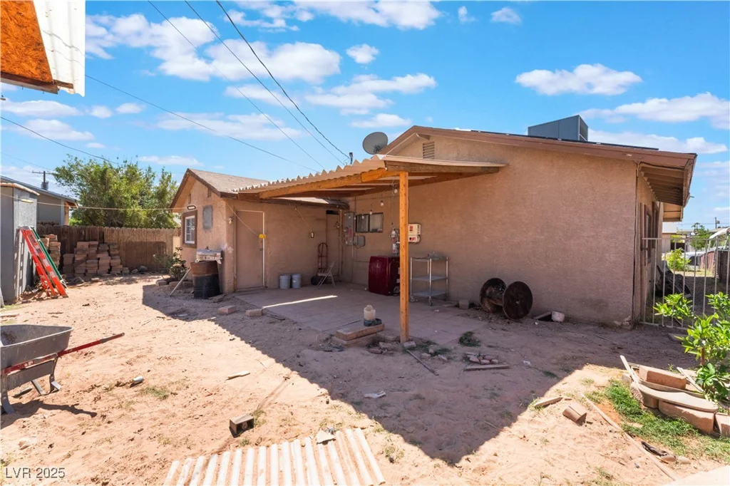 3112 Twining, North Las Vegas, NV 89030