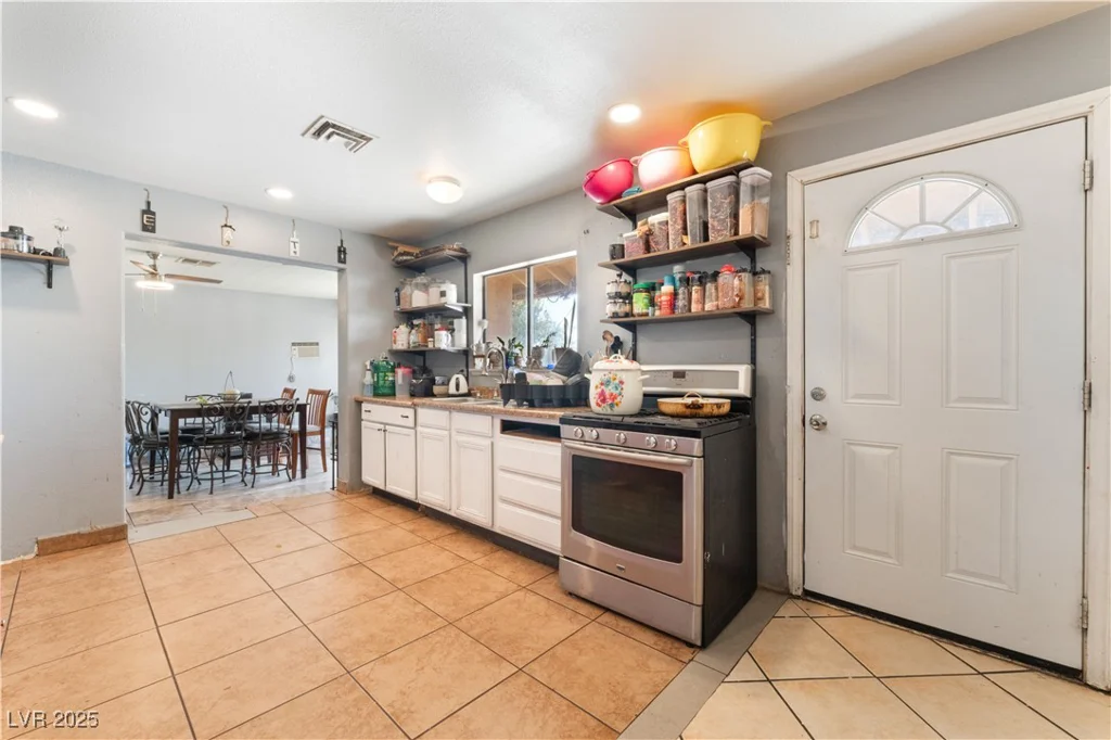 3112 Twining, North Las Vegas, NV 89030