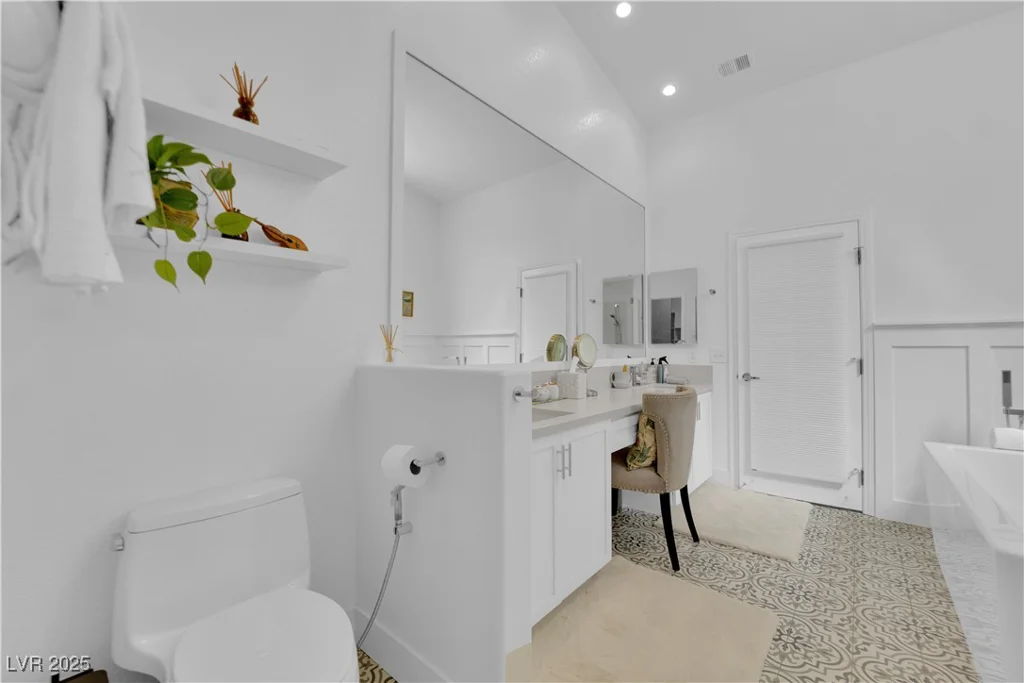 240 Windsong, Henderson, NV 89074