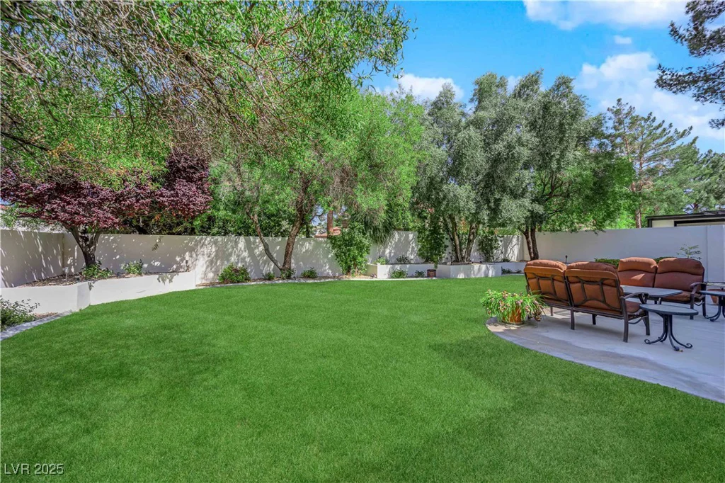 240 Windsong, Henderson, NV 89074