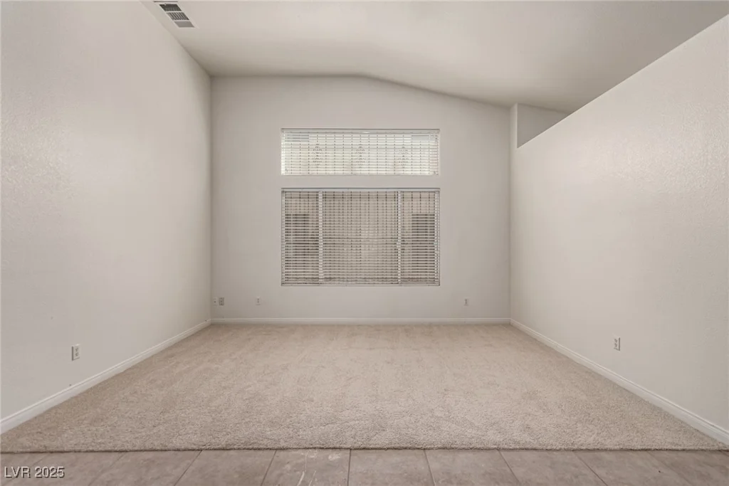 9048 Faversham, Las Vegas, NV 89123