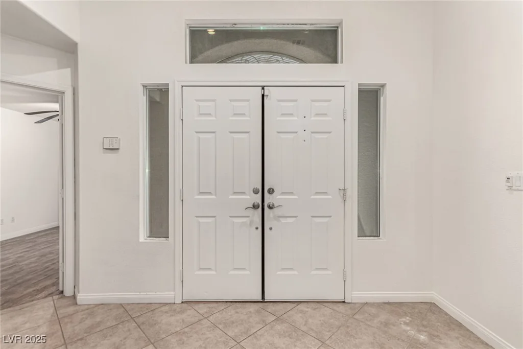 9048 Faversham, Las Vegas, NV 89123