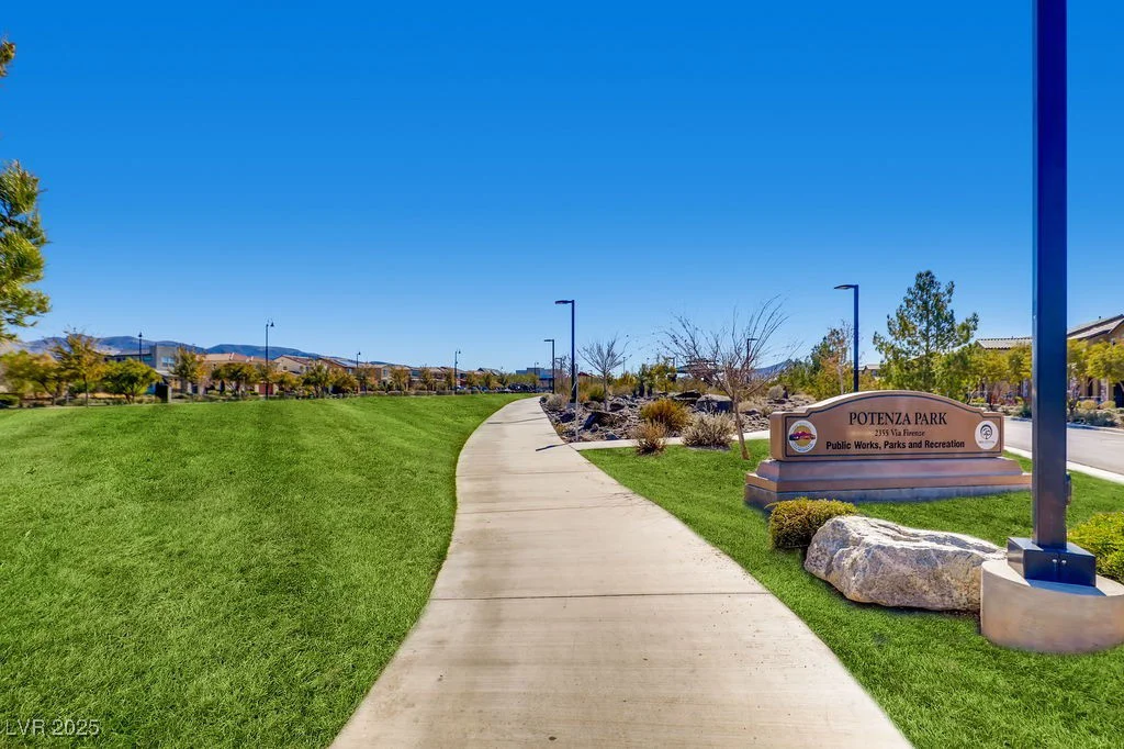 2862 Starling Summit, Henderson, NV 89044