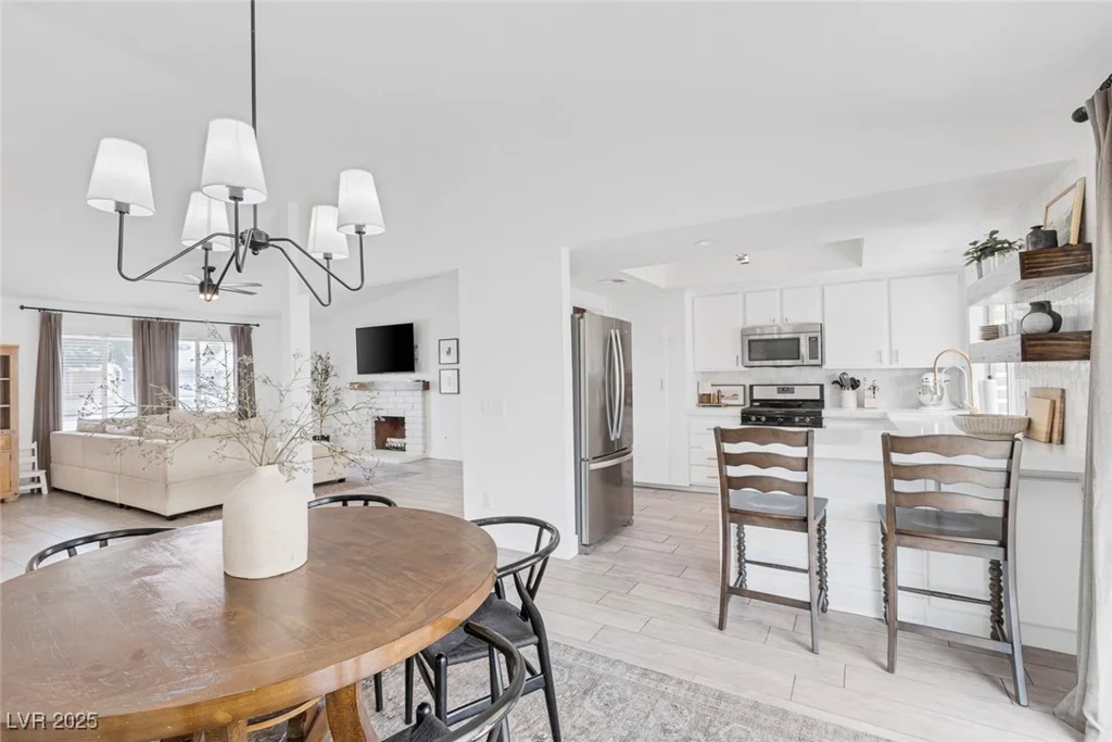 325 Heather, Henderson, NV 89002