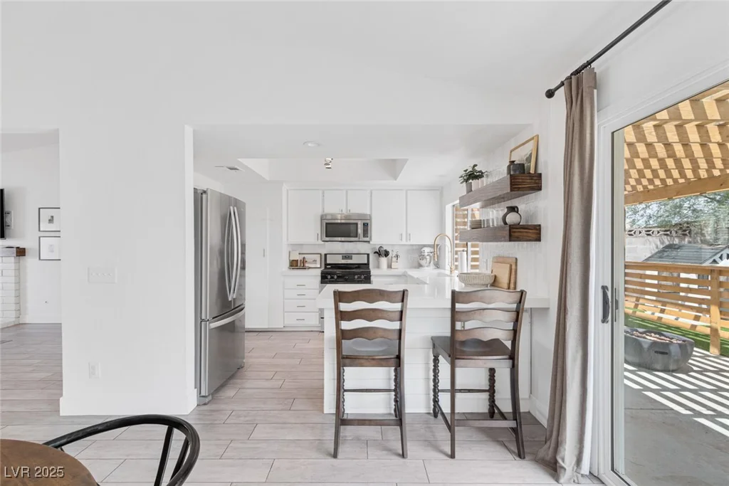 325 Heather, Henderson, NV 89002