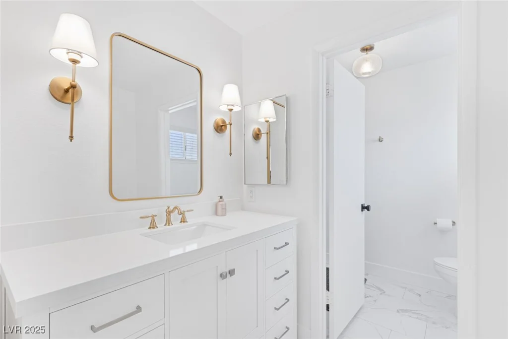 325 Heather, Henderson, NV 89002