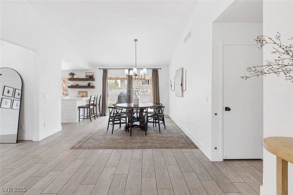 325 Heather, Henderson, NV 89002