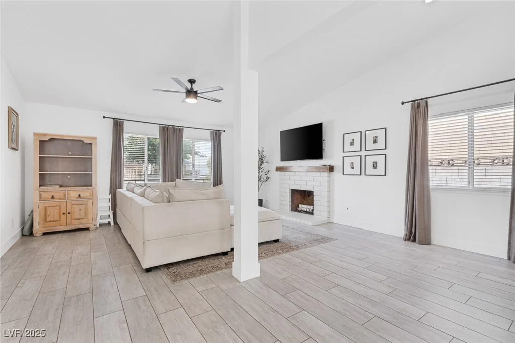 325 Heather, Henderson, NV 89002