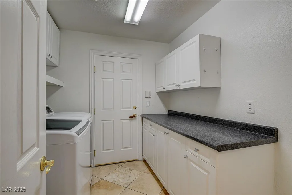 7619 Belgian Lion, Las Vegas, NV 89139