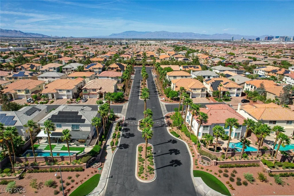 7619 Belgian Lion, Las Vegas, NV 89139