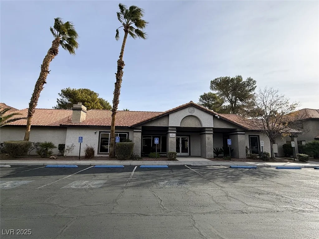 2606 Durango, Las Vegas, NV 89117