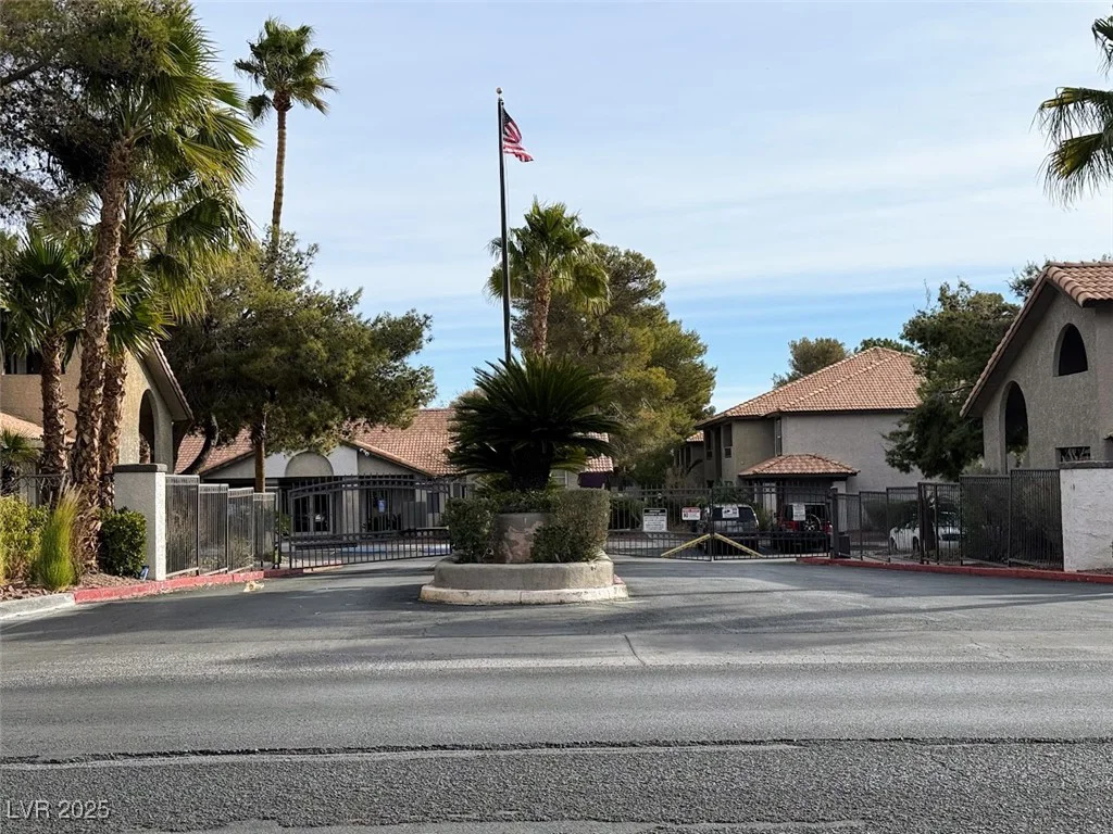 2606 Durango, Las Vegas, NV 89117