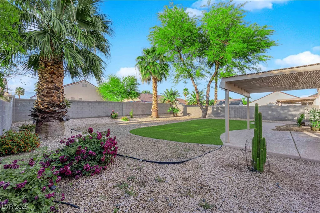 2514 Tropical Sands, North Las Vegas, NV 89031